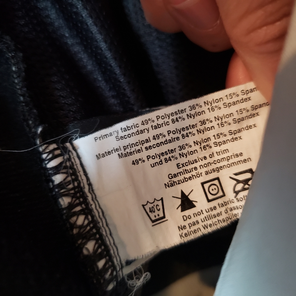 Arc'teryx Women's Softshell Jacket - Picture 8 of 14